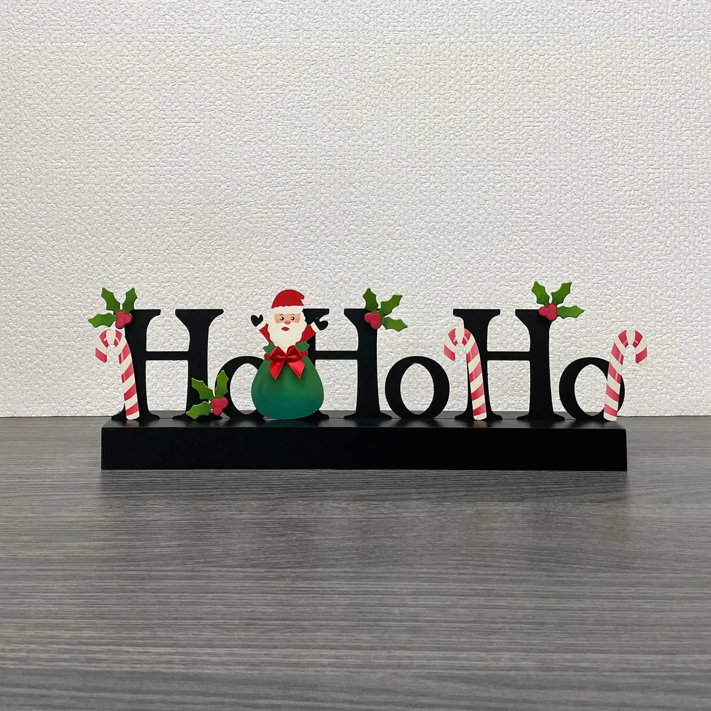 "HoHoHo" Magnetic Word w/ Wood Base