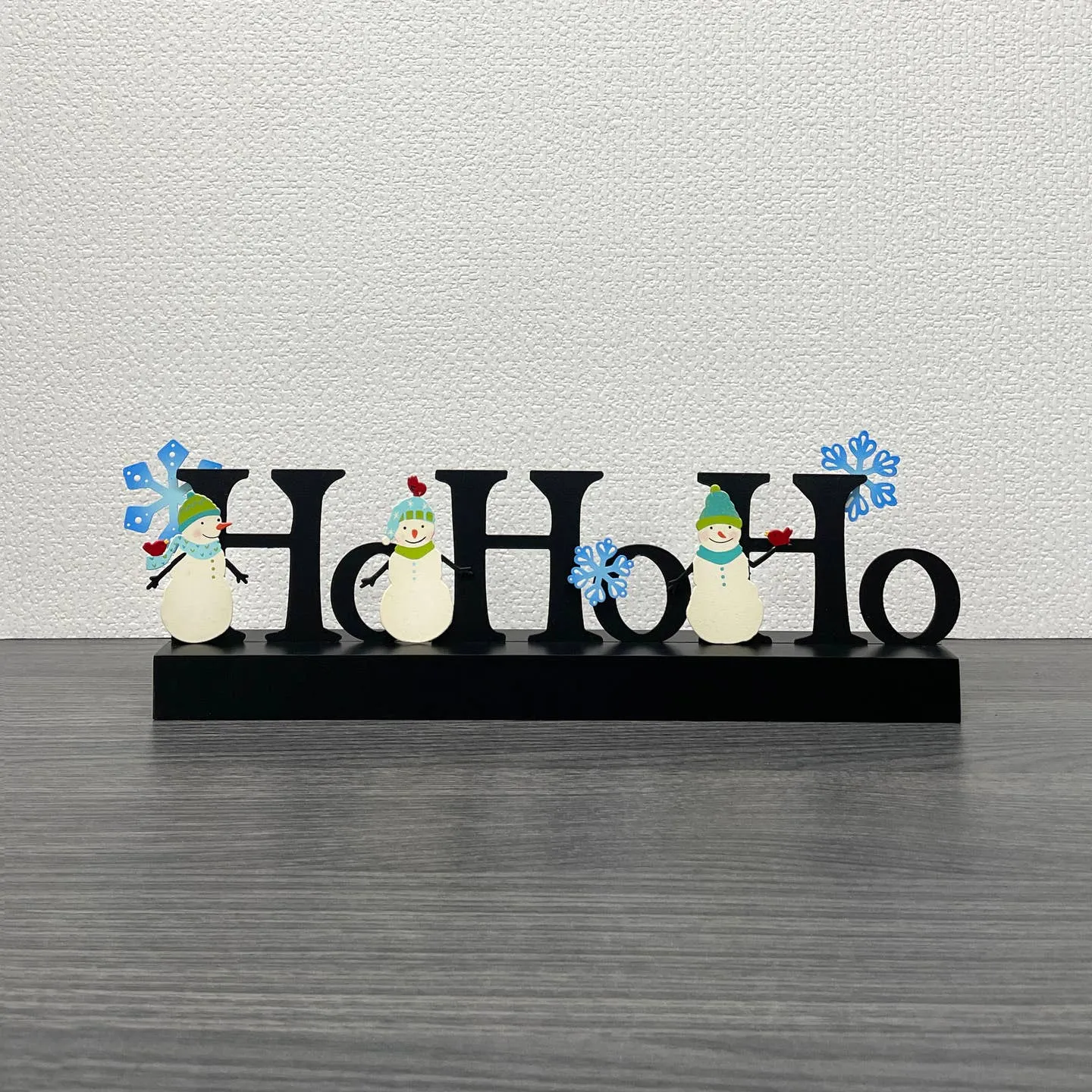 "HoHoHo" Magnetic Word w/ Wood Base