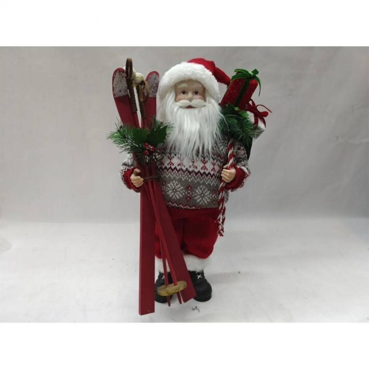 Regency International 18" Alpine Santa W/Skis